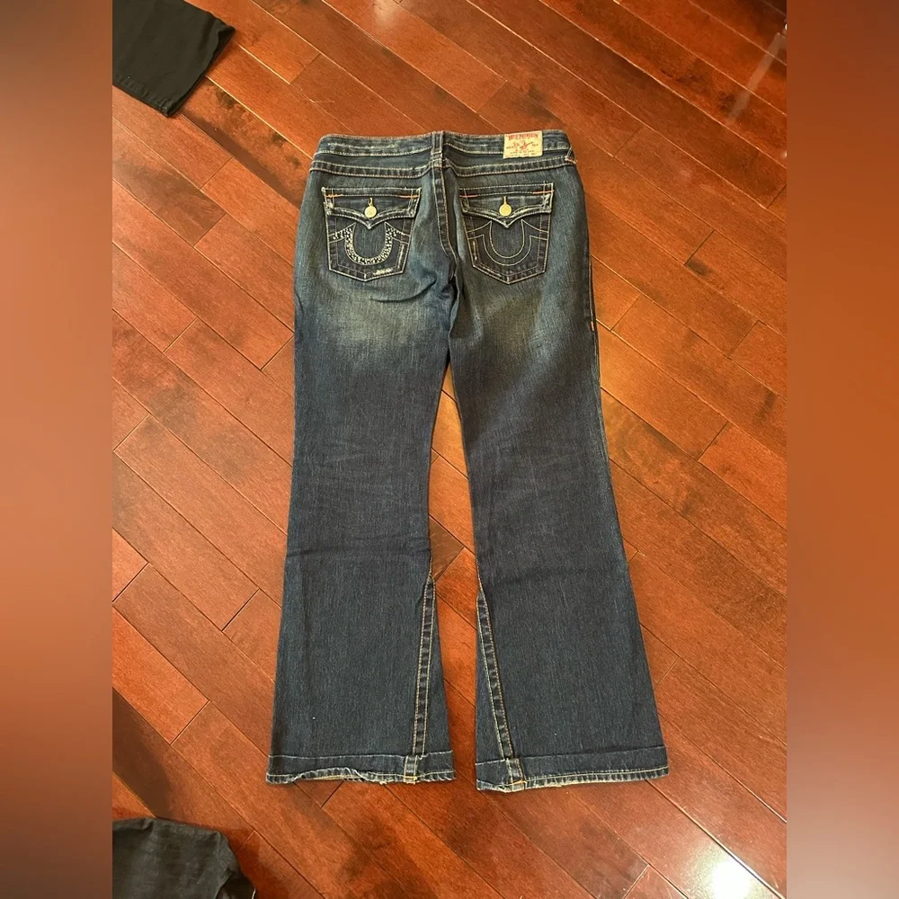 True Religion Womens Flare Jeans in Dark Blue Wash - Picture 9 of 12